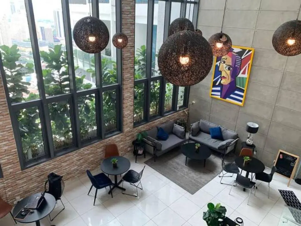 Daire Maxhome At The Luxe By Infinitum Kuala Lumpur Malezya